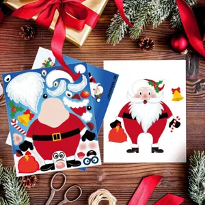 Primo piano di adesivi natalizi fai-da-te con parti di Babbo Natale e carta finita.