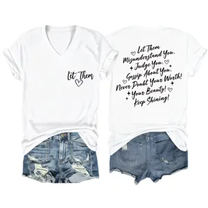 Detailansicht des weißen V-Ausschnitt Kurzarm T-Shirts mit inspirierendem Zitat für Damenmode
