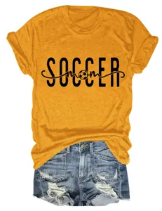 T-shirt femme decontracté manches courtes moutarde avec imprimé graphique soccer mom.