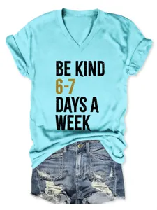 Casual turquoise V-neck short sleeve t-shirt with inspiring letter print for daily wear.