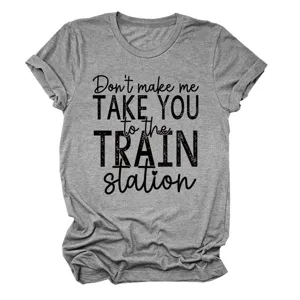 Detailansicht des grauen kurzarm Damen T-Shirts mit lustigem Aufdruck fuer den Alltag