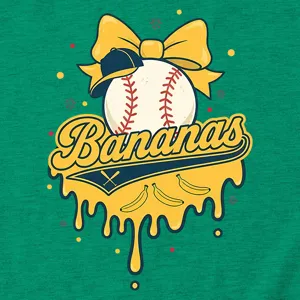 Grafikdetail des grünen lässigen Damen-Kurzarm-T-Shirts mit Bananen-Baseball-Druck.