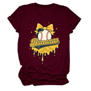 Damen Lässig Rundhalsausschnitt Kurzarm T-Shirt Bordeaux Letter Baseball Grafik Top