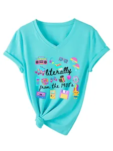 Casual τιρκουάζ V-neck κοντομάνικο t-shirt με ρετρό γραφική στάμπα της δεκαετίας του 90.
