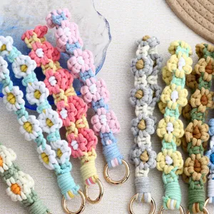 Handmade crochet daisy phone strap aesthetic woven wristlet lanyard cute keychain charm