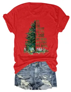 Maglietta donna casual girocollo manica corta con stampa foresta e pantaloncini di jeans.