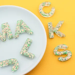 Christmas resin letter keychain cute alphabet charm holiday festive decoration gift accessories