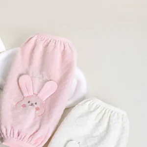 Thickened women's winter oversleeves with cute rabbit embroidery, anti-slip cuffs warm.