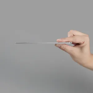 Miroir de maquillage pliable portable, petit miroir de poche ultra fin en vue de profil.