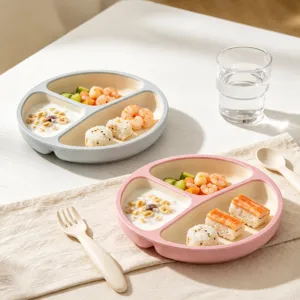 Assiette d'Alimentation pour Bébé en Silicone Plat de Dîner Séparé à Trois Compartiments Avec Ventouse Bicolore Vaisselle pour Tout-petit