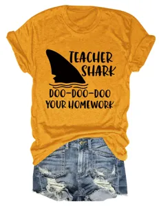 Dames casual korte mouw t-shirt met ronde hals en grappige leraar haai print top.
