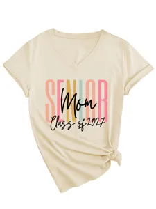 T-shirt décontracté à col V et manches courtes pour femme avec motif graphique senior mom.