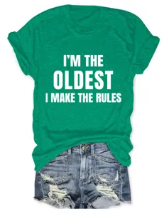 Groen dames t-shirt met korte mouwen en een grappige witte bedrukte slogan tekst.