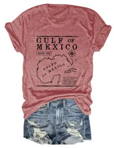 Dames vintage Golf van Mexico grafische print korte mouw t-shirt gecombineerd met denim shorts.