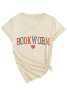 Casual V-hals korte mouw t-shirt met bookworm grafisch en knoop detail aan de zijkant.
