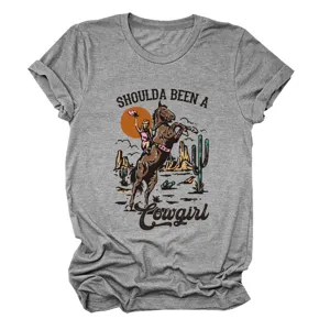 Vista dettagliata della stampa grafica western vintage cowgirl su morbido tessuto grigio melange.