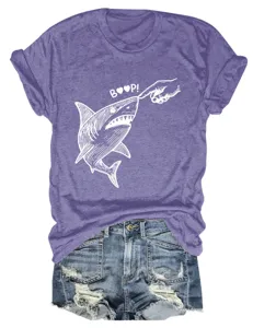 Damen Freizeit Kurzarm T-Shirt lustiger Haifisch Grafik Rundhalsausschnitt Jeansshorts