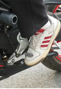 Fundas protectoras de silicona para palanca de cambios de moto y zapatos rider.