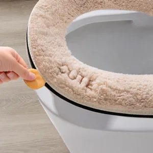 Funda de asiento de inodoro de felpa de invierno con cremallera y asa práctica para el hogar.