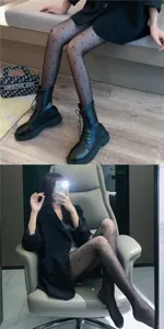 Collant noir transparent avec petits cœurs, collants fins sexy pour tenues élégantes.
