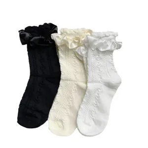 Sweet Japanese style ruffle lace mid-tube socks, cute Lolita cotton socks for daily wear.