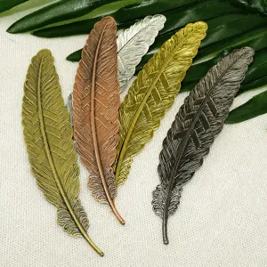 Metal feather bookmarks set, vintage bronze silver gold hollow design page markers for reading.