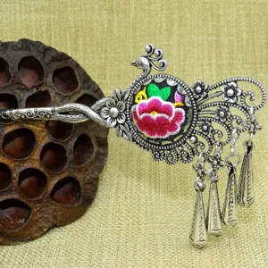 Vintage silver phoenix alloy hairpin bookmark with colorful embroidery and tassels.