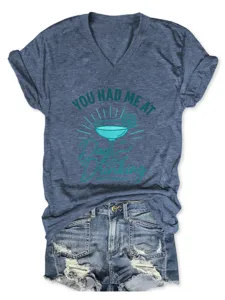 Casual dames v-hals korte mouw t-shirt met cocktail print, stijlvolle leuke zomertop.