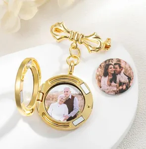 Gold bow locket brooch detail, customizable photo frame pendant, elegant commemorative gift.