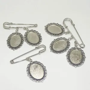 Dettagli vassoio spilla ovale, accessorio gioielli fai da te per cabochon e decorazioni.