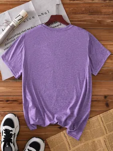 Solid color purple short sleeve T-shirt for men and women, casual round neck blank top.