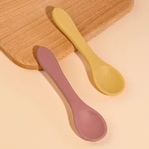 Silicone baby spoon set, long handle infant training feeding spoon, high temperature resistant.