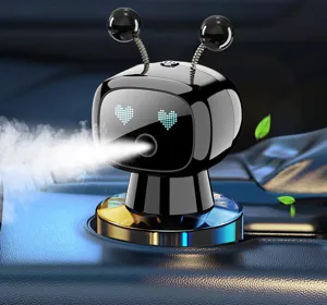 Diffuseur de voiture robot intelligent avec spray de brume et aromathérapie pour le véhicule.