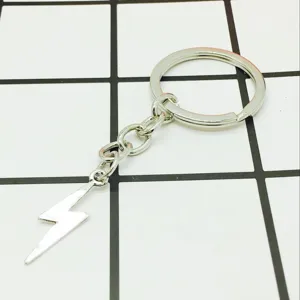 Silver lightning bolt keychain zinc alloy pendant key ring fashion accessory for daily use.