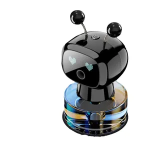 Diffuseur d'aromathérapie de voiture robot spray intelligent parfum noir mignon