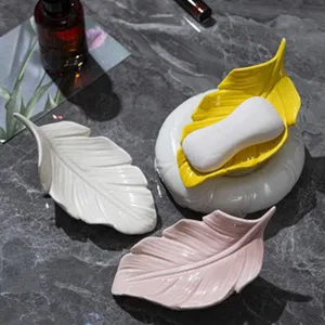 Porte-savon créatif en céramique en forme de feuille, égouttoir pour décoration de salle de bain