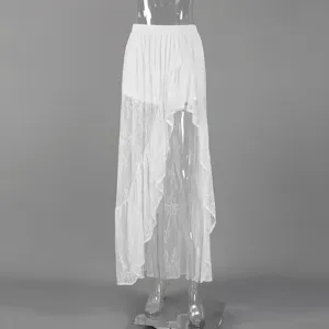Gonna lunga asimmetrica in pizzo bianco con spacco laterale e volant per donna moda.