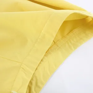 Gelbe Damen Mode Kleidung Detail Sommer stilvoll lässig elegante Stoff Nahaufnahme