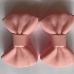 Cute silicone bow pot clip, heat resistant handle cover, anti-scald kitchen accessories.