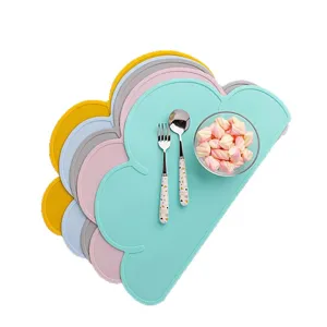Silicone cloud placemat for babies, waterproof heat-resistant baby dining mat table mat set.