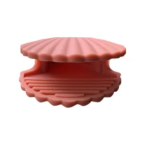 Cute silicone seashell pot lid clip, heat-resistant anti-scald kitchen dish holder tool.