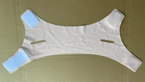 Skin-colored V-line face lifting bandage slimming mask with adjustable velcro straps.