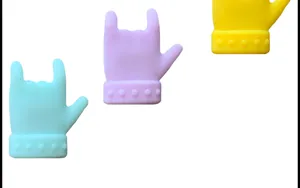 Segnaposti per bicchieri da vino in silicone, ciondoli a forma di mano per feste.