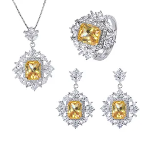 Elegante gele edelstenen sieradenset inclusief ketting, ring en schitterende oorbellen.