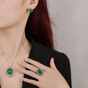 Elegantes grünes Edelstein Halskette Ohrringe Ring Schmuck Set für Damen Mode Accessoire