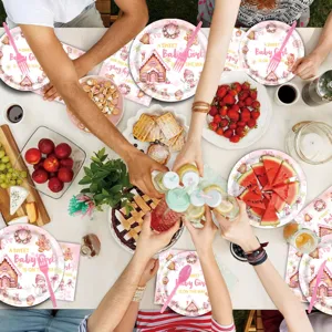 Peperkoekenhuisje babyshower feest papieren borden roze servetten tafeldecoratie