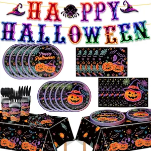 Detailansicht des Halloween-Party-Geschirrsets mit Neon-Kürbis- und Spinnennetz-Motiven.