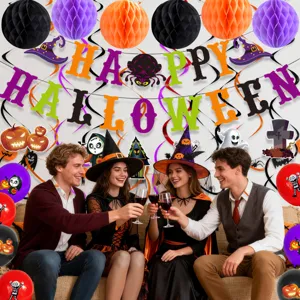 Set de decoración para fiesta de Halloween con pancarta bolas de panal y globos para festividad.