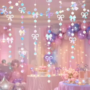 Holografische Schleifen und Kreis Papiergirlande Detail für romantische Party Hängedeko.