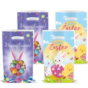 Sacs cadeaux en plastique sur le thème de Pâques avec des motifs de lapin, poussin et œufs.